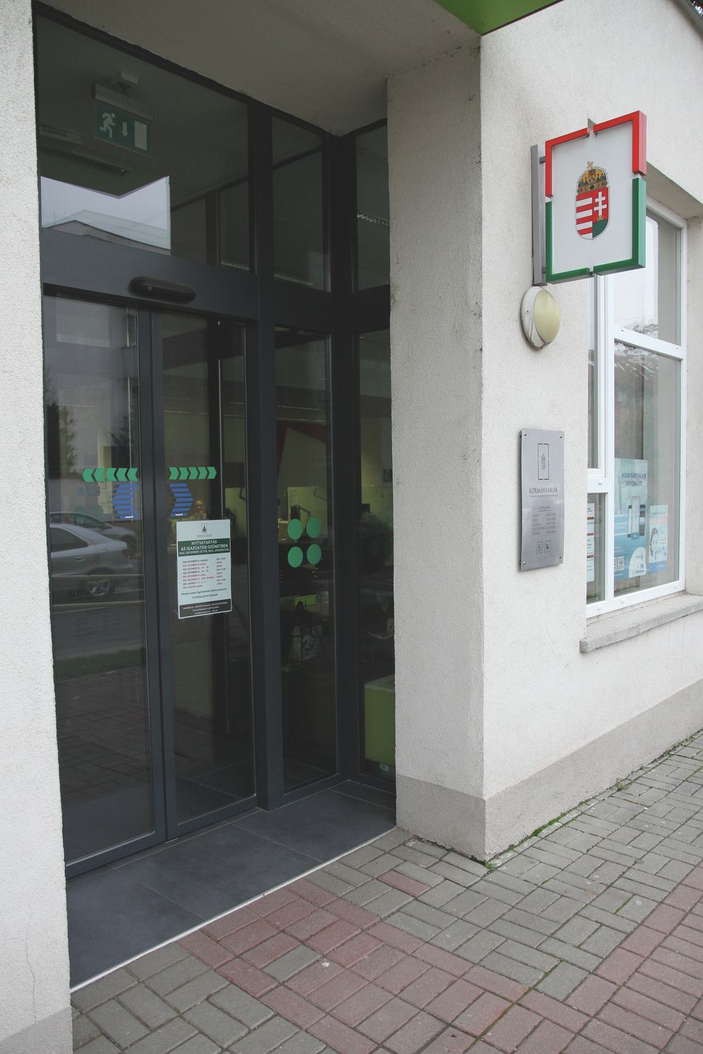 kormányablak