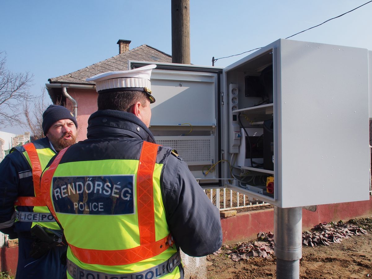 Kiszámíthatatlan, hogy a trafibox dobozában mikor működik a kamera, hamarosan újabbakat is üzembe helyeznek Szabolcsban