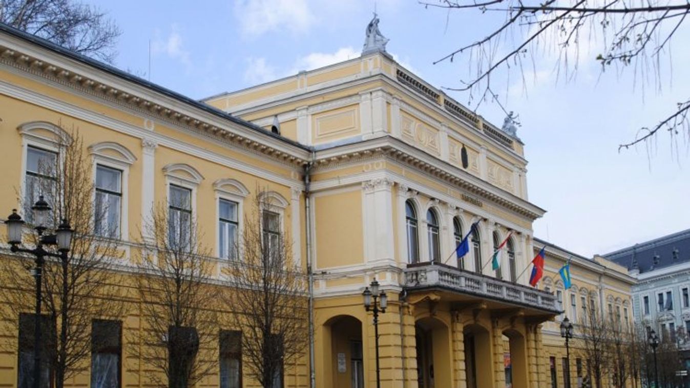 Stabil kassza, növekvő bevételek – 122 milliárdból gazdálkodik az idén...