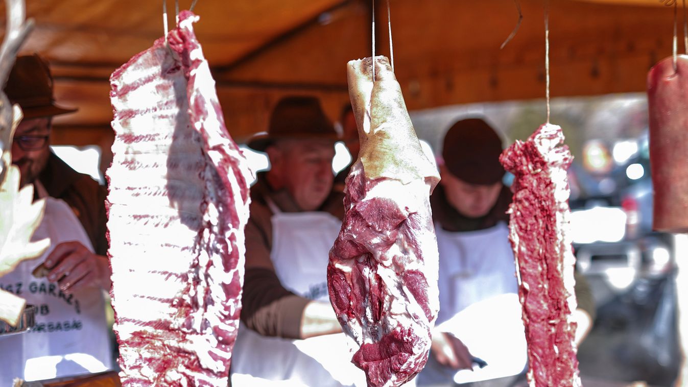 Kolbászillat telepedett a nyíregyházi skanzenre – óriási az érdeklődés a...